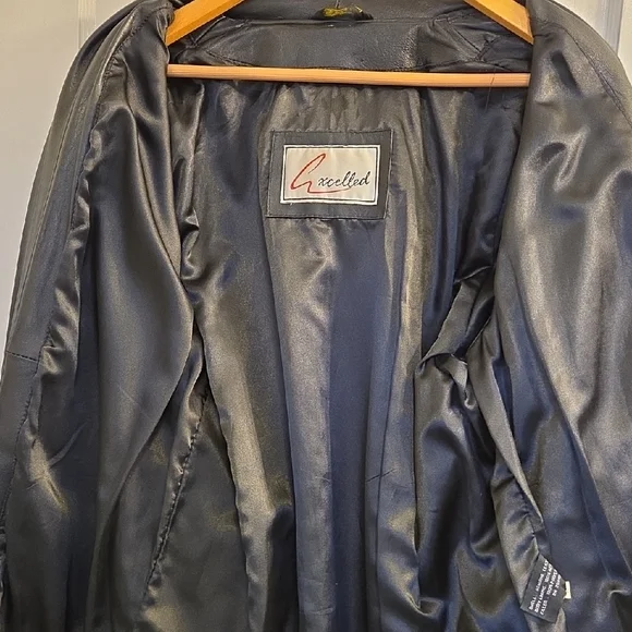 Excelled Sleek Black Leather Women's Coat XL - Picture 8 of 11